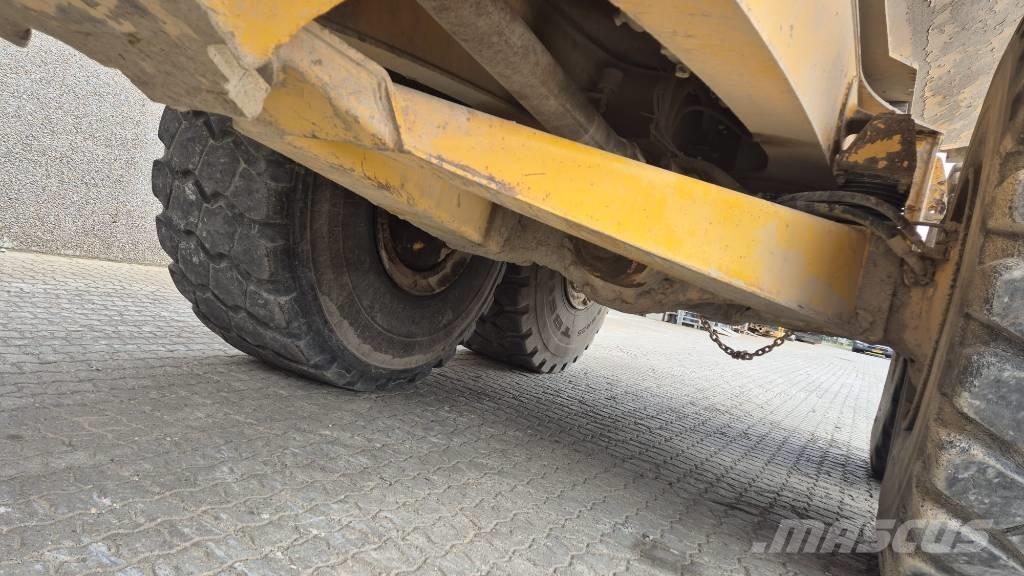 Volvo A 40 E Kloubové dempry