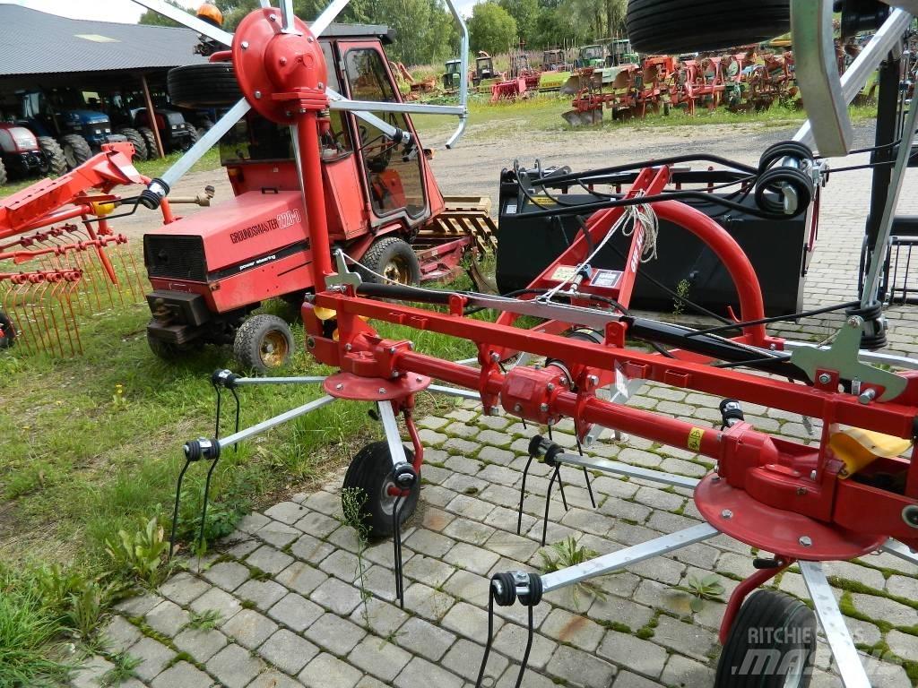 DCM GVF 560 3PN Obraceče a shrabovače sena