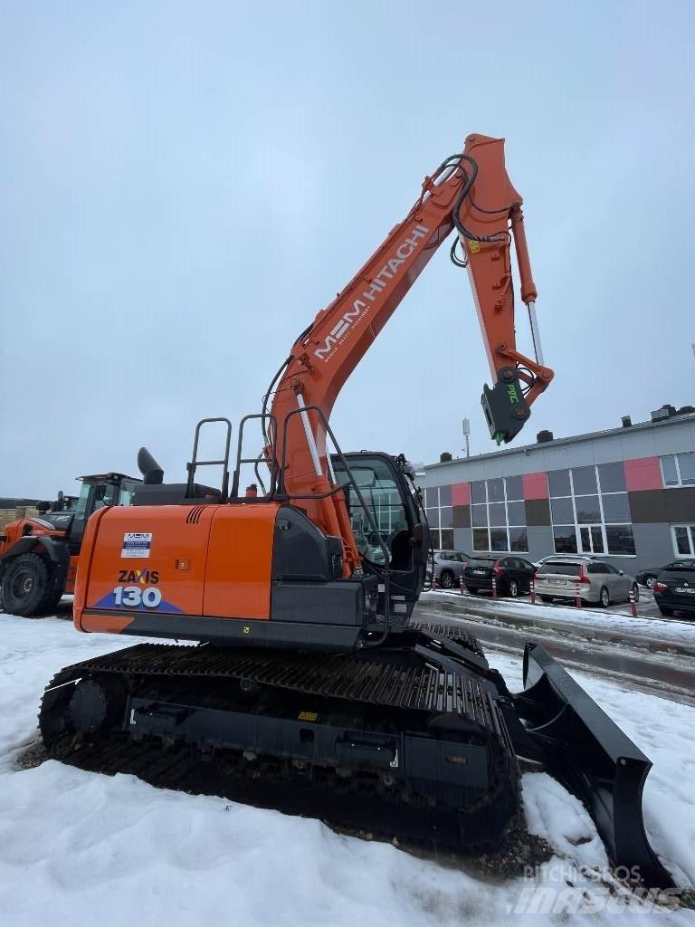 Hitachi ZX 130-6 Pásová rýpadla