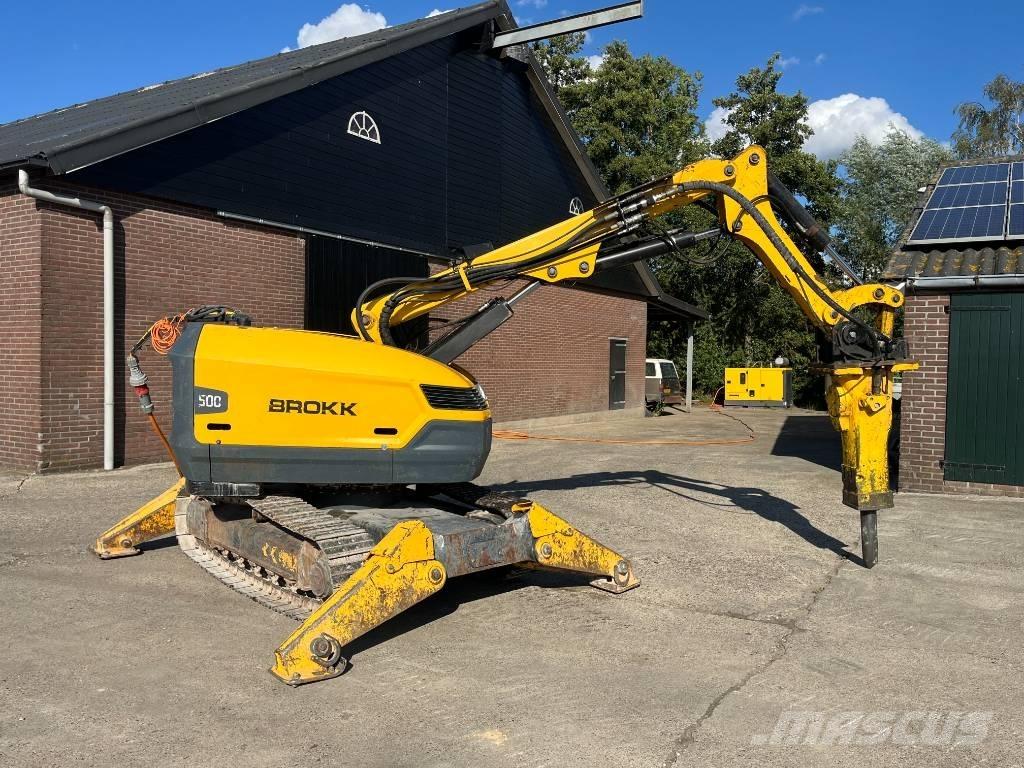 Brokk 500 Speciální bagry