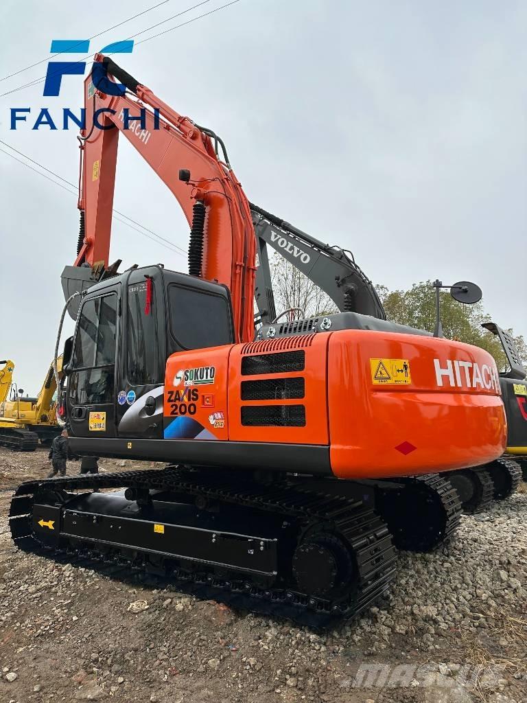 Hitachi zx200 Pásová rýpadla