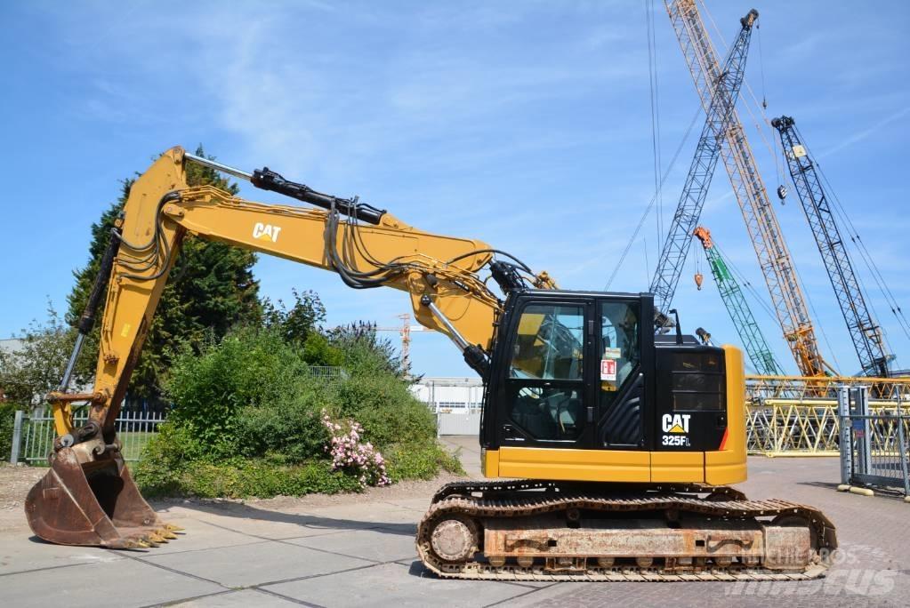 CAT 325 FL CR Pásová rýpadla