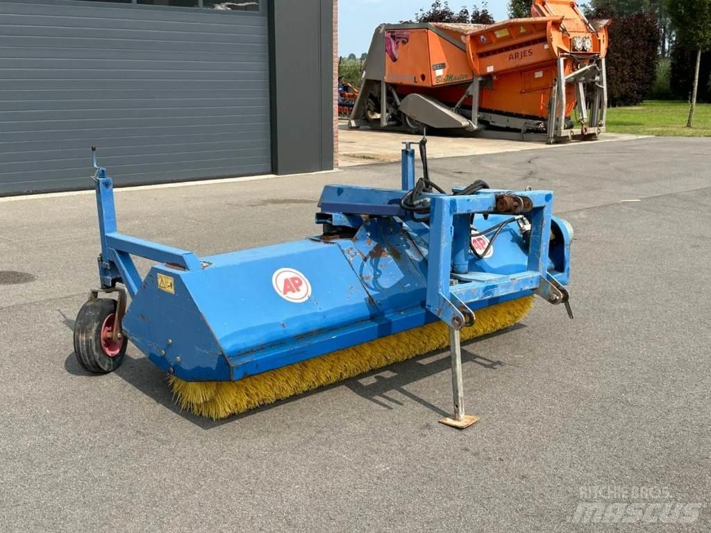 AP VHZ 2500 Zametací stroje
