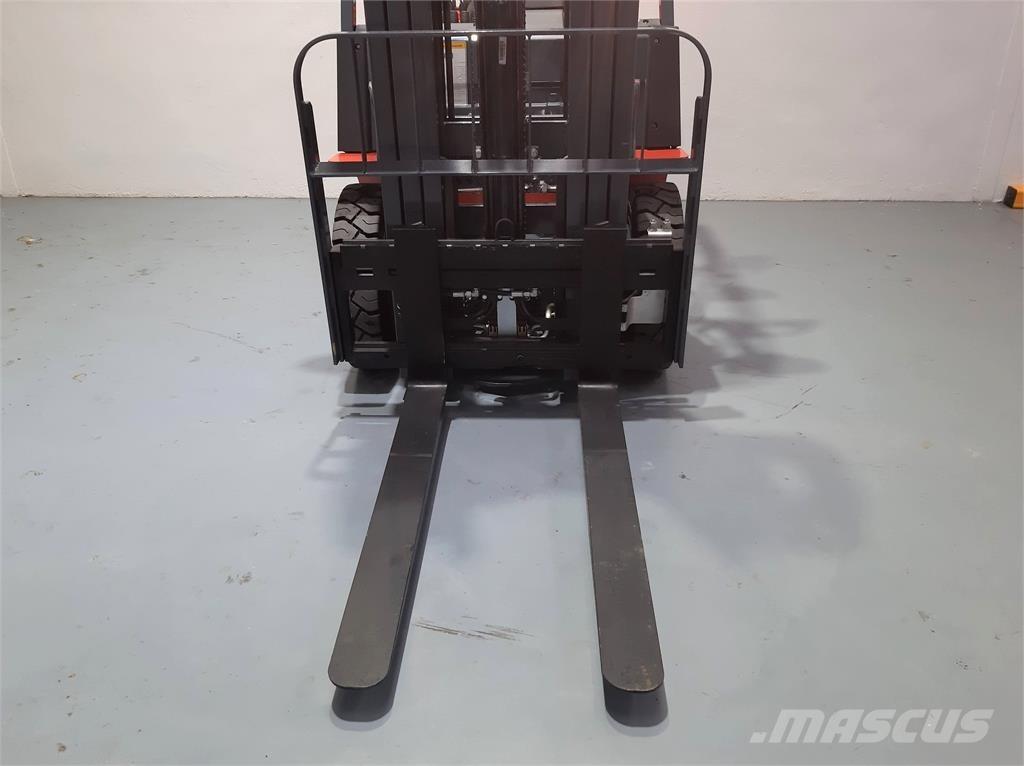 Heli CPCD25 XC26H Dieselové vozíky