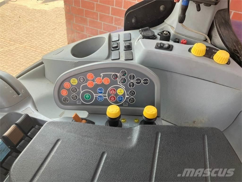 New Holland T7.315 Traktory