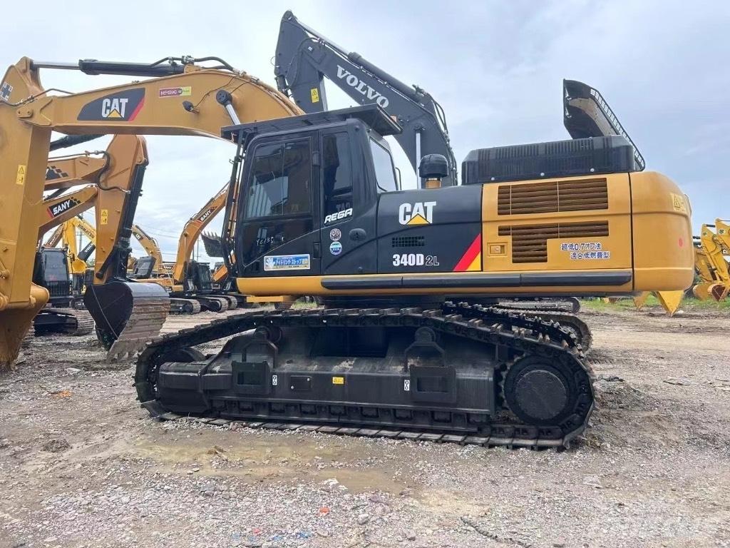 CAT 340 Pásová rýpadla