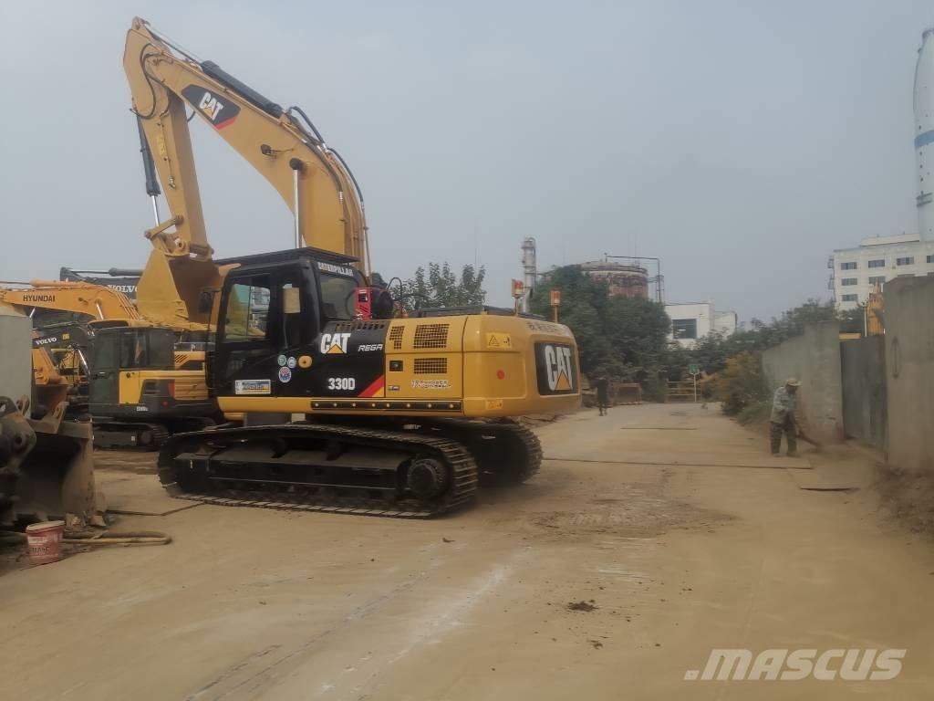 CAT 330 D Pásová rýpadla
