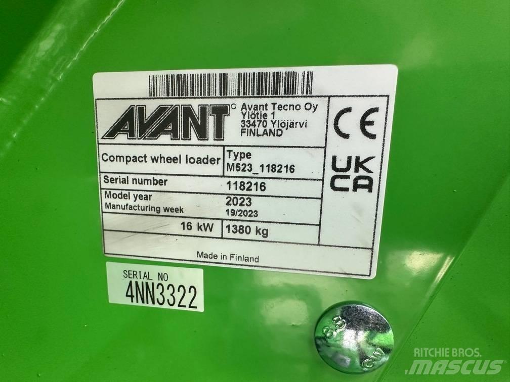 Avant 523 Víceúčelové nakladače