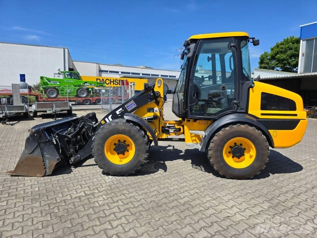 JCB 409SV Kolové nakladače