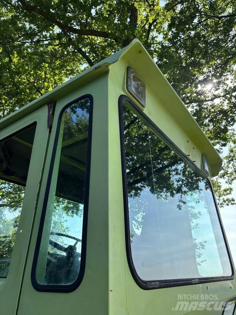 MB Trac 1500 Traktory