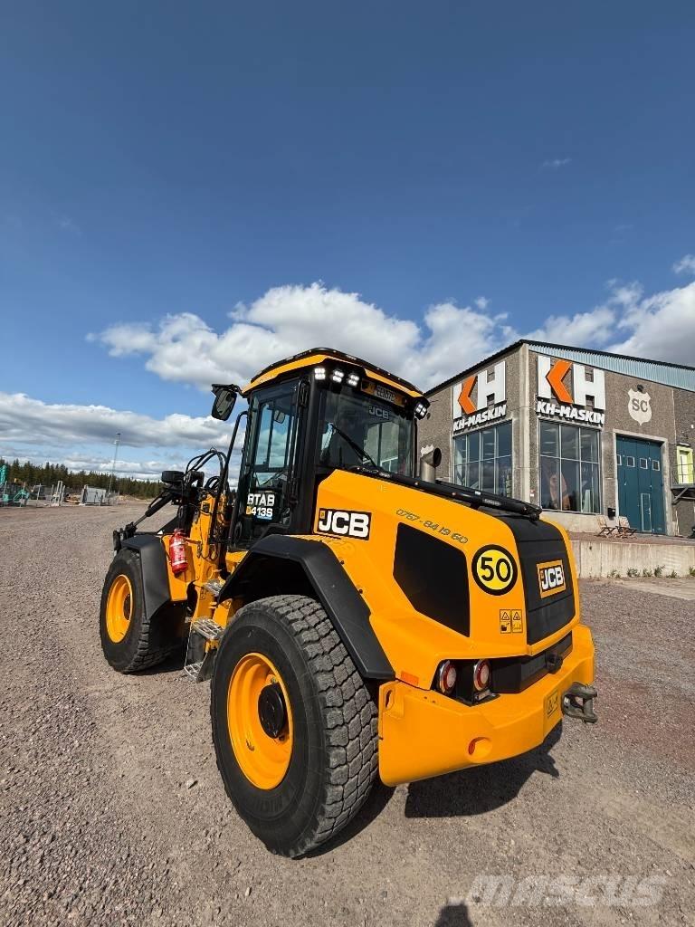 JCB 413S Kolové nakladače