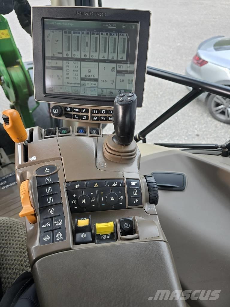John Deere 6130 R Traktory