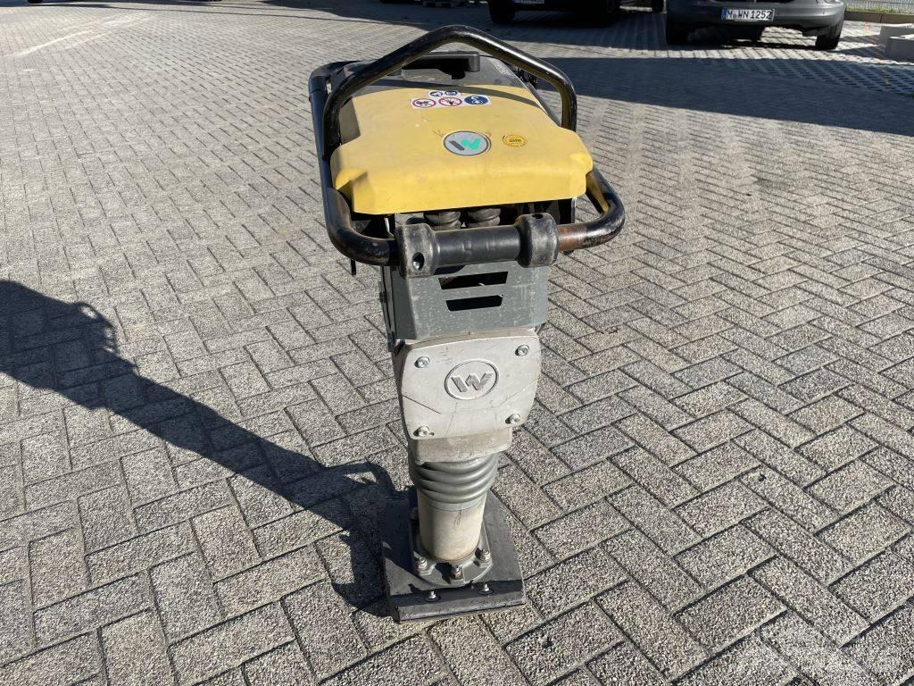 Wacker Neuson AS60e Vibrační pěchy