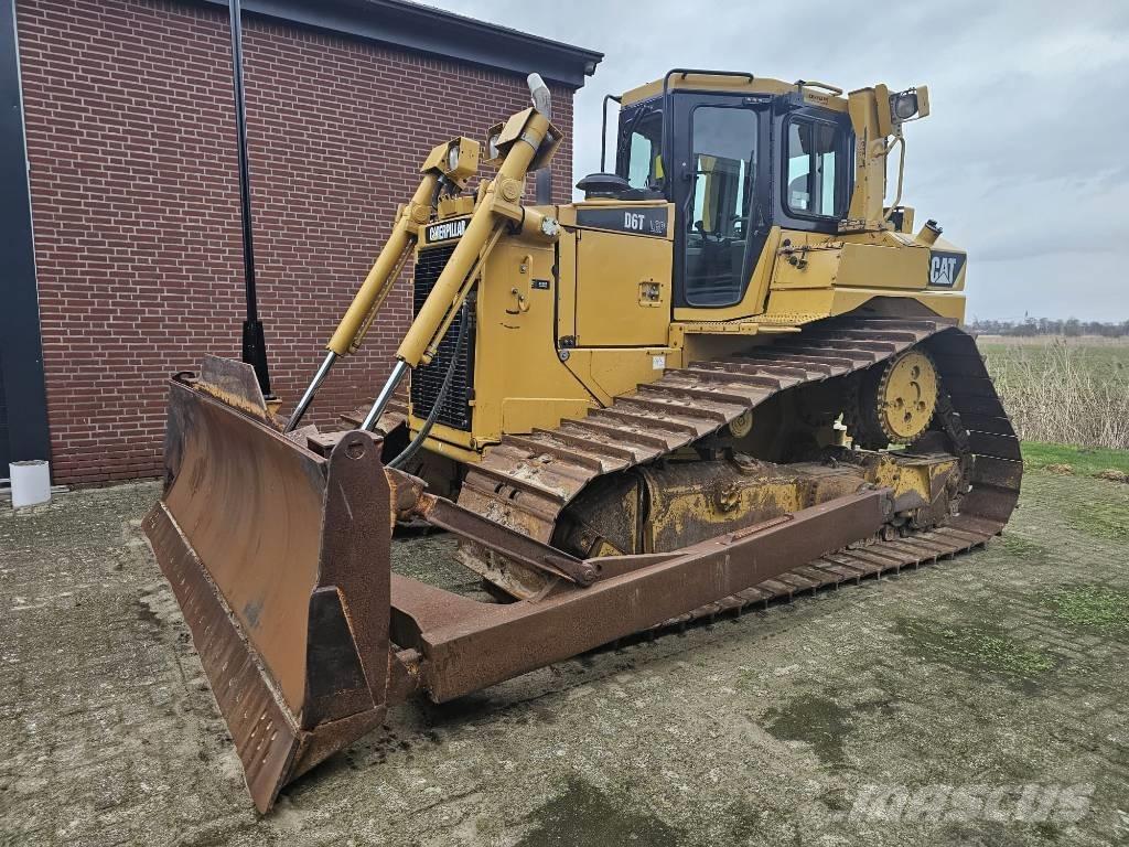 CAT D 6 T LGP Pásové dozery