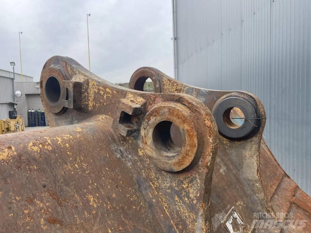 CAT 374D / 374F Lopaty