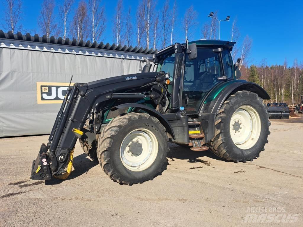 Valtra N 154 E Traktory