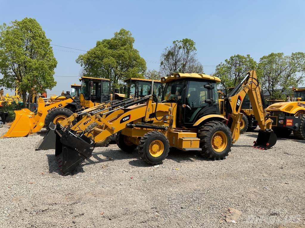 JCB 4CX Rýpadlo-nakladače