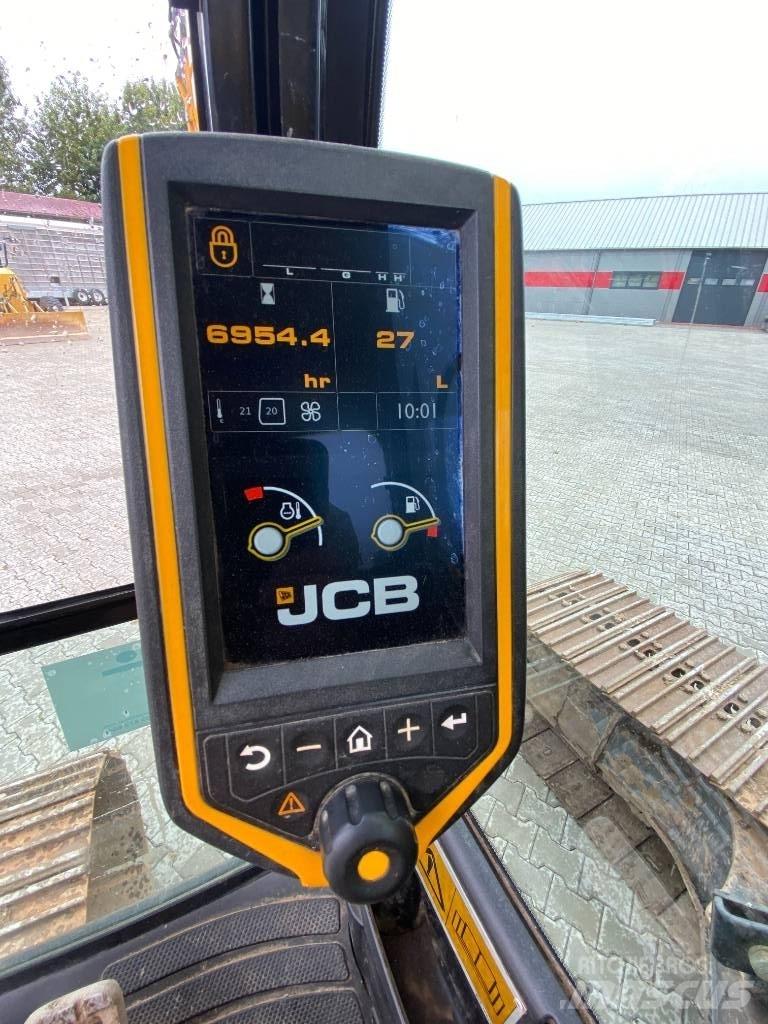 JCB JS 220 LC Pásová rýpadla