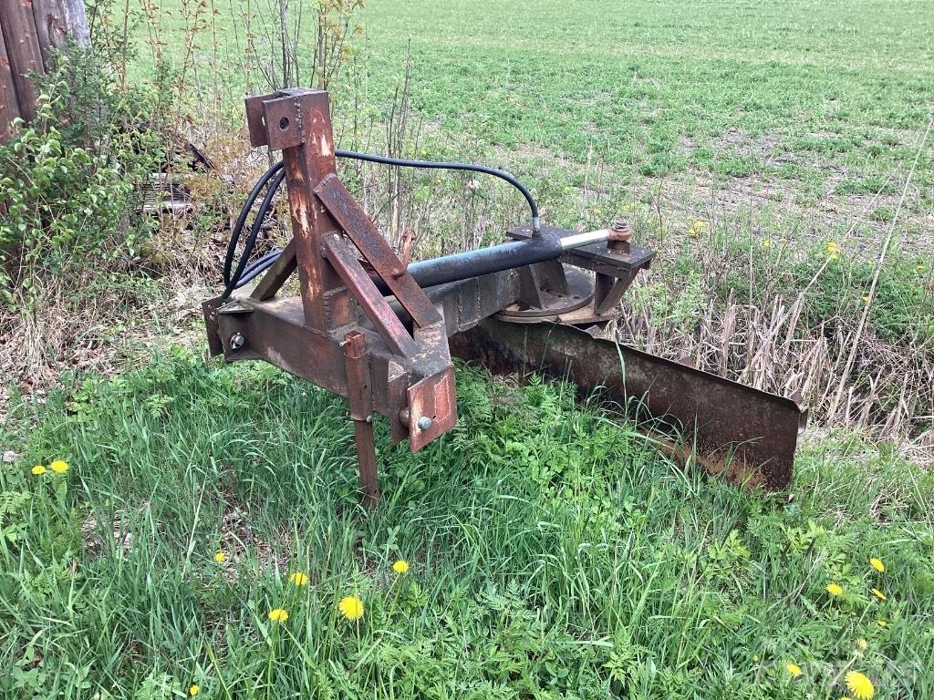  Perälevy omavalmiste Tažené radlice