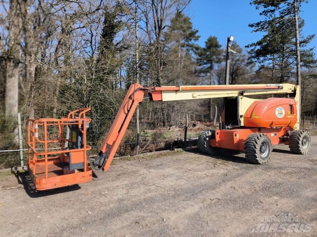 JLG 800 AJ Kloubové plošiny