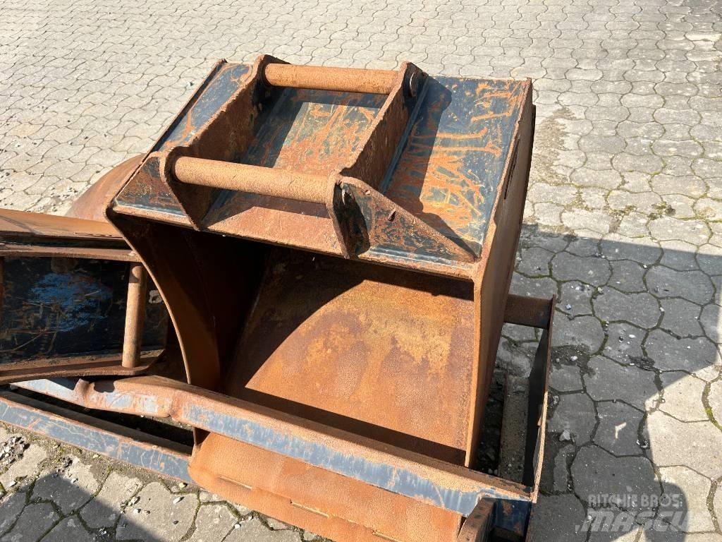 Wacker Neuson ET90 Midi rýpadla 7t - 12t