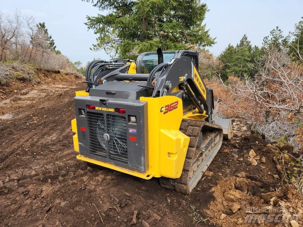 New Holland C362 Smykem řízené nakladače