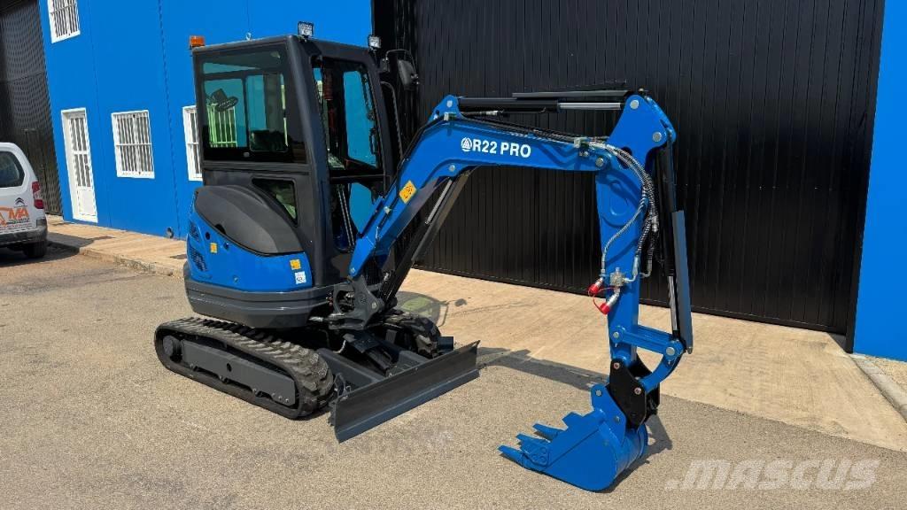Rippa R22 PRO Mini rýpadla < 7t