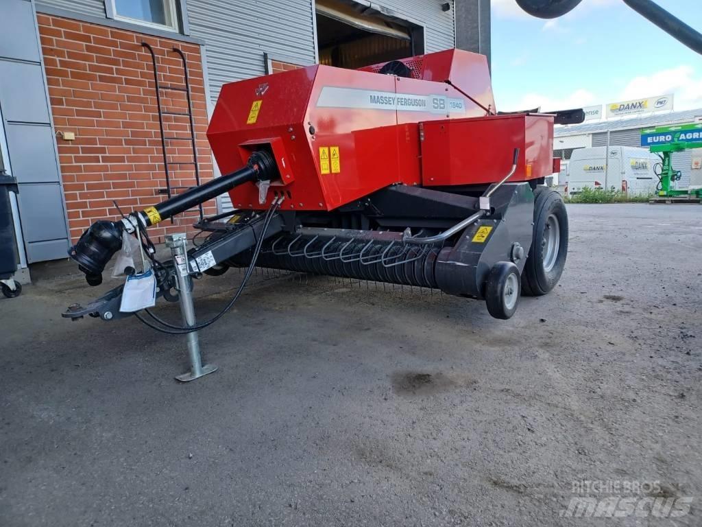 Massey Ferguson 1840 Lis na hranaté balíky