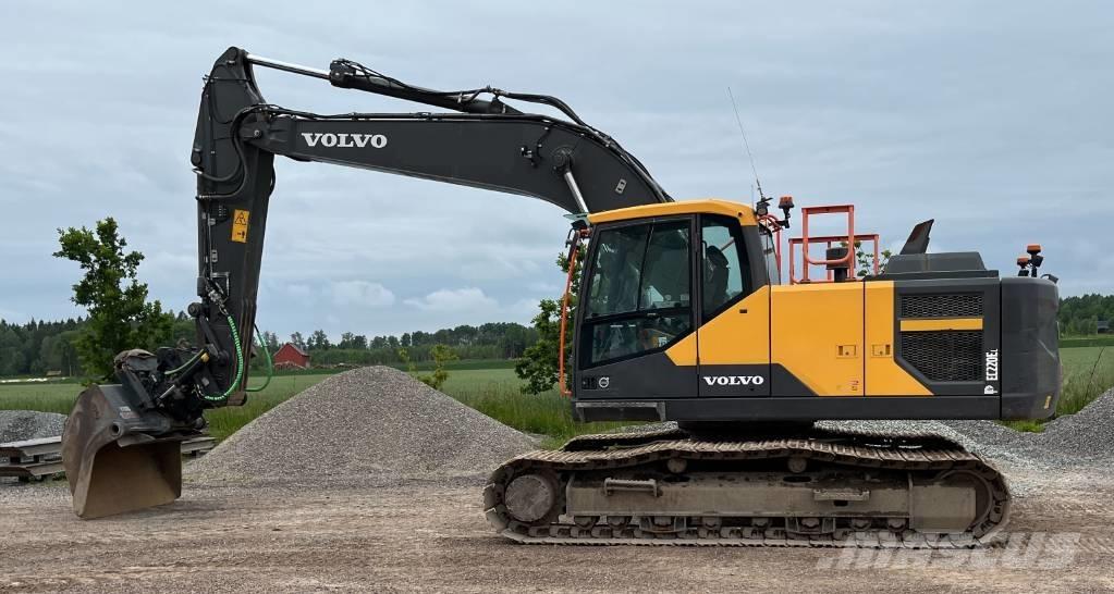 Volvo EC 220 E Pásová rýpadla