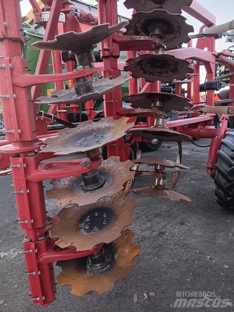 Horsch Terrano 4 MT Kultivátory