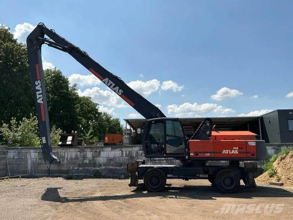 Atlas 350 MH Stroje pro manipulaci s odpadem