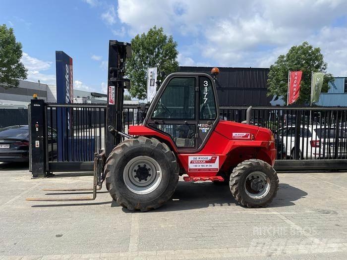 Manitou M30-4 Terénní vysokozdvižné vozíky