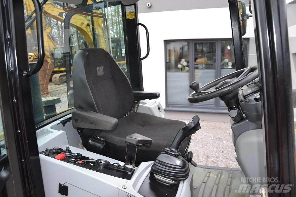 CAT 908 H 2 Kolové nakladače