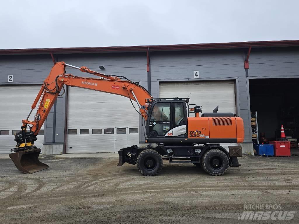 Hitachi ZX 220W-5 Kolová rýpadla