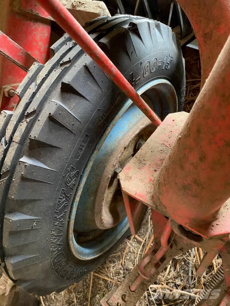 Roger 3m Mechanické secí stroje