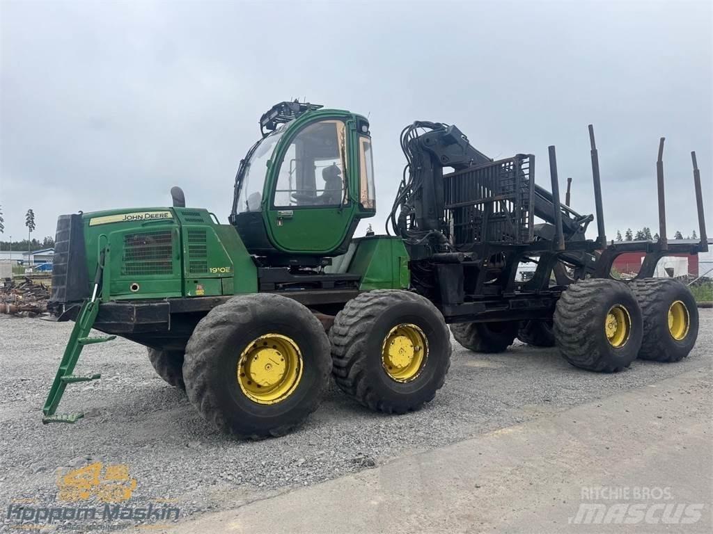 John Deere 1910E Vyvážecí traktory