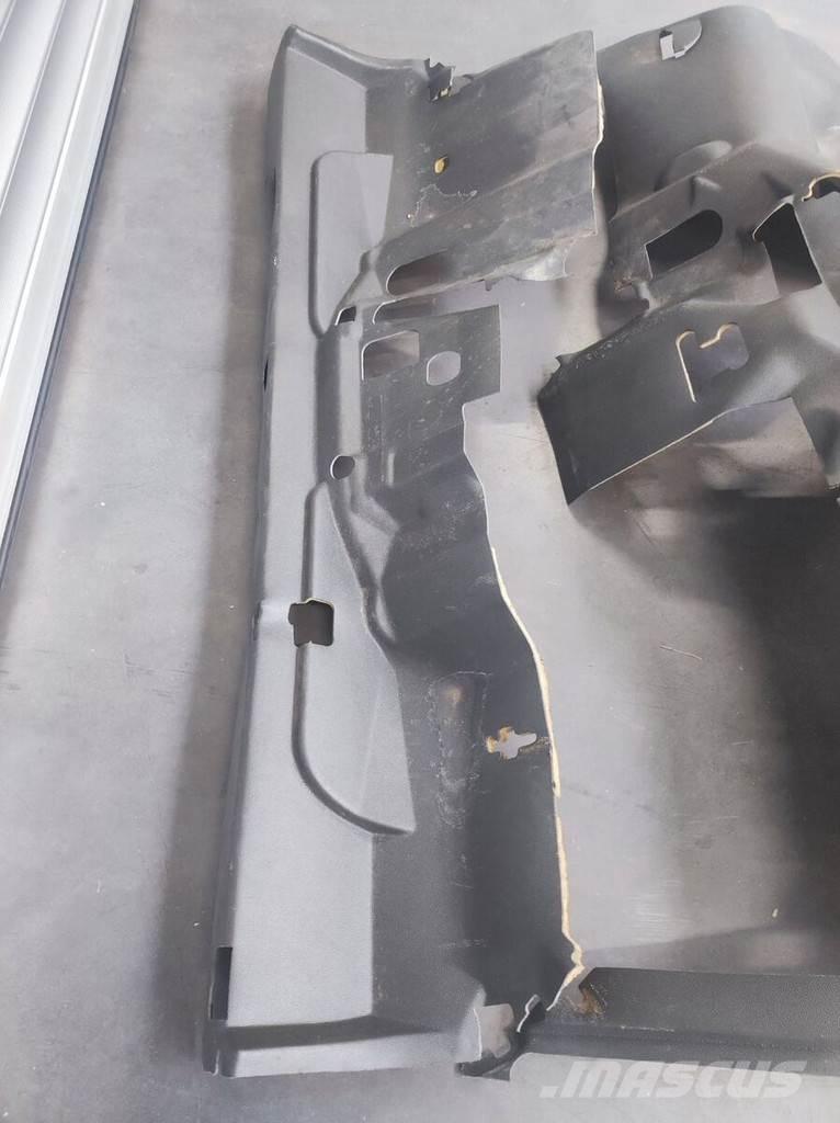 Renault Floor Mat Kabiny a interiér
