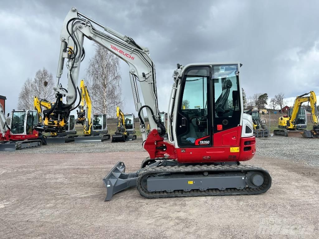 Takeuchi TB260 Mini rýpadla < 7t