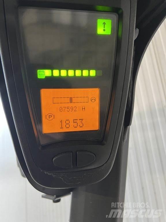 Linde E18L-02 Akumulátorové vozíky