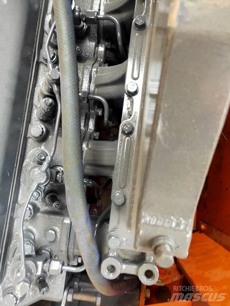 Doosan DH225LC-7 Pásová rýpadla