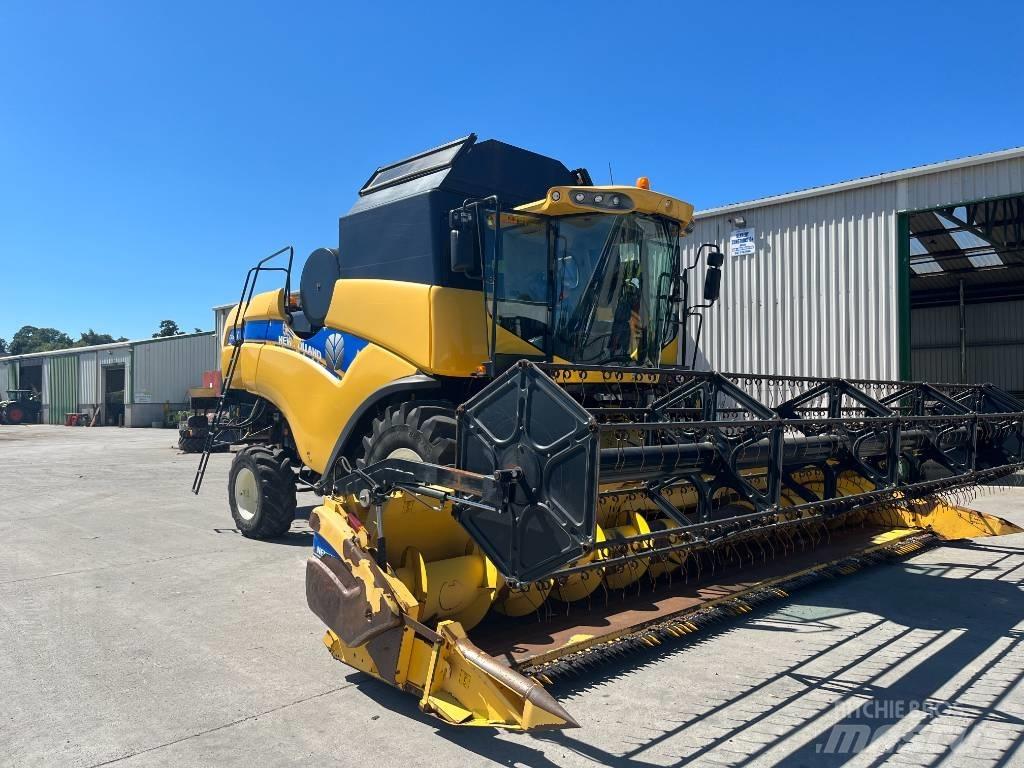 New Holland CX 6090 Sklízecí mlátičky