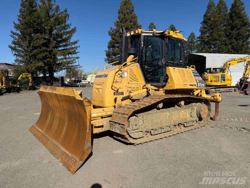 Komatsu D61EXi-24 Pásové dozery