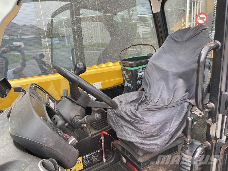 JCB 531 - 70 Teleskopické manipulátory