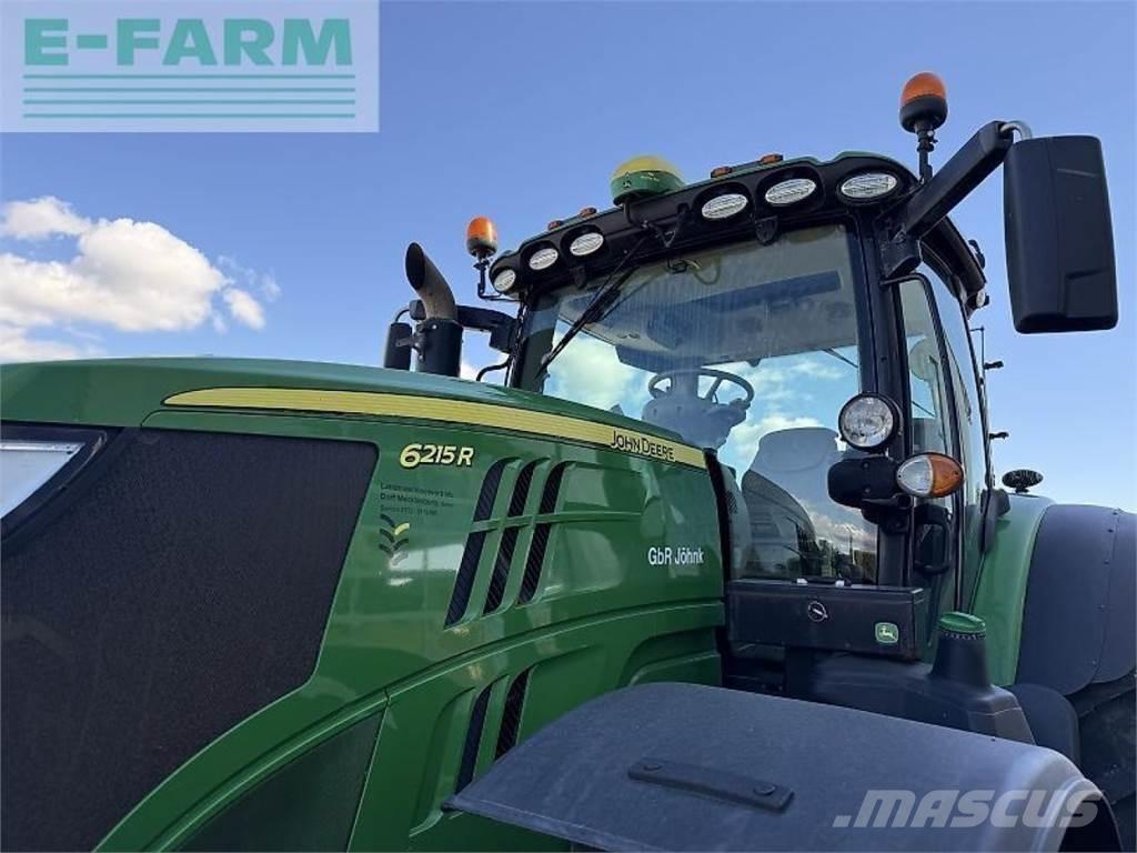John Deere 6215r Traktory