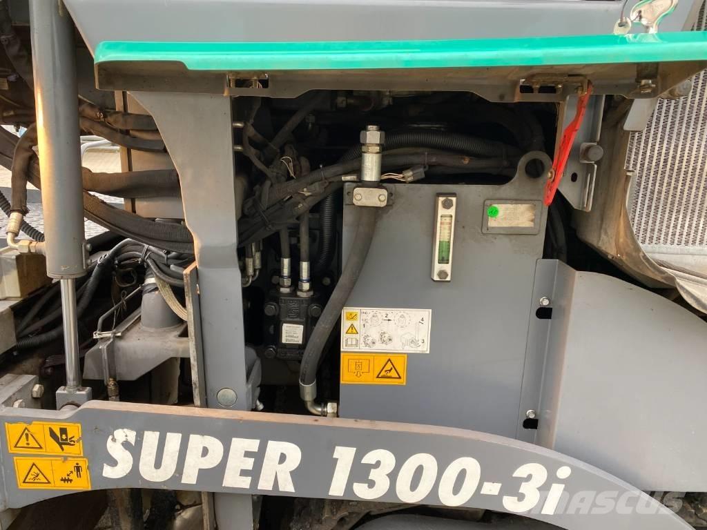 Vögele SUPER 1300-3I Finišery