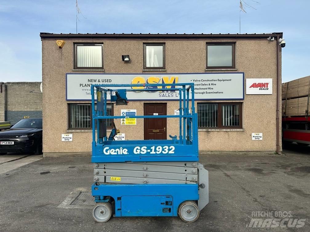 Genie GS 1932 Nůžková zvedací plošina