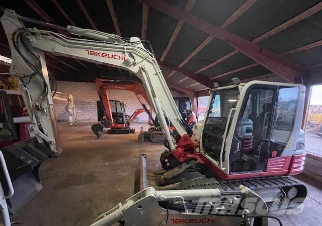 Takeuchi TB290 Midi rýpadla 7t - 12t