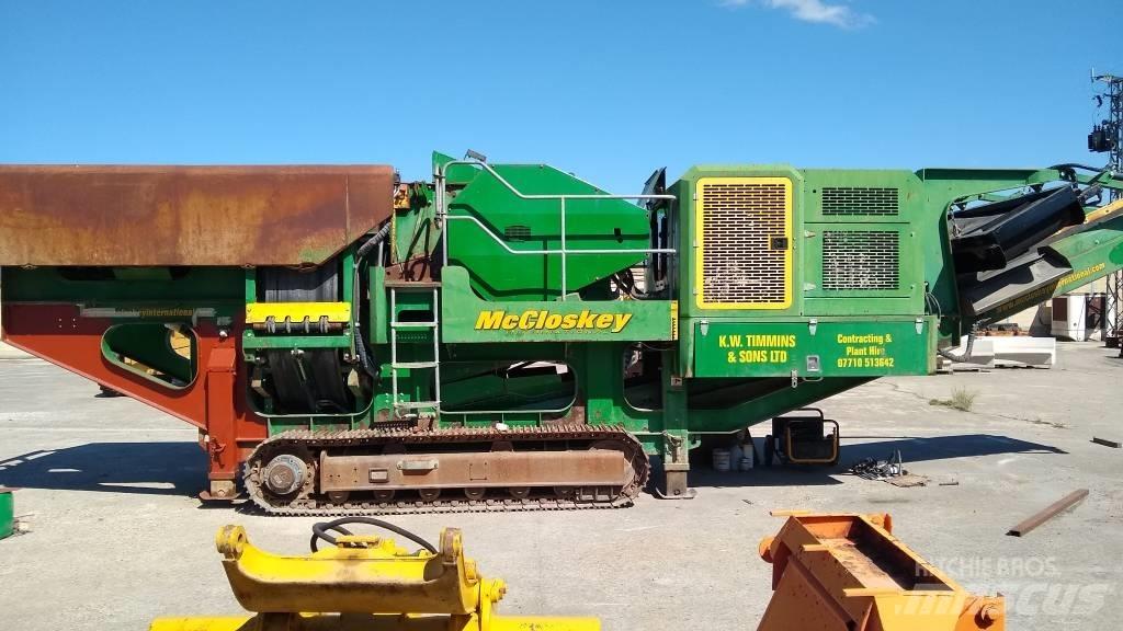 McCloskey J40 Mobilní drtiče