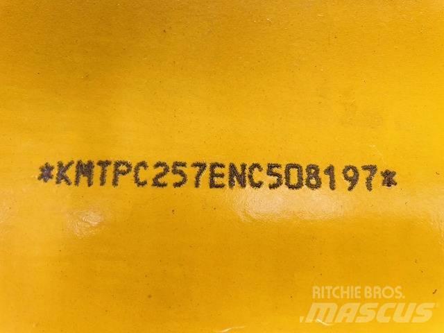 Komatsu PC 200 L Pásová rýpadla