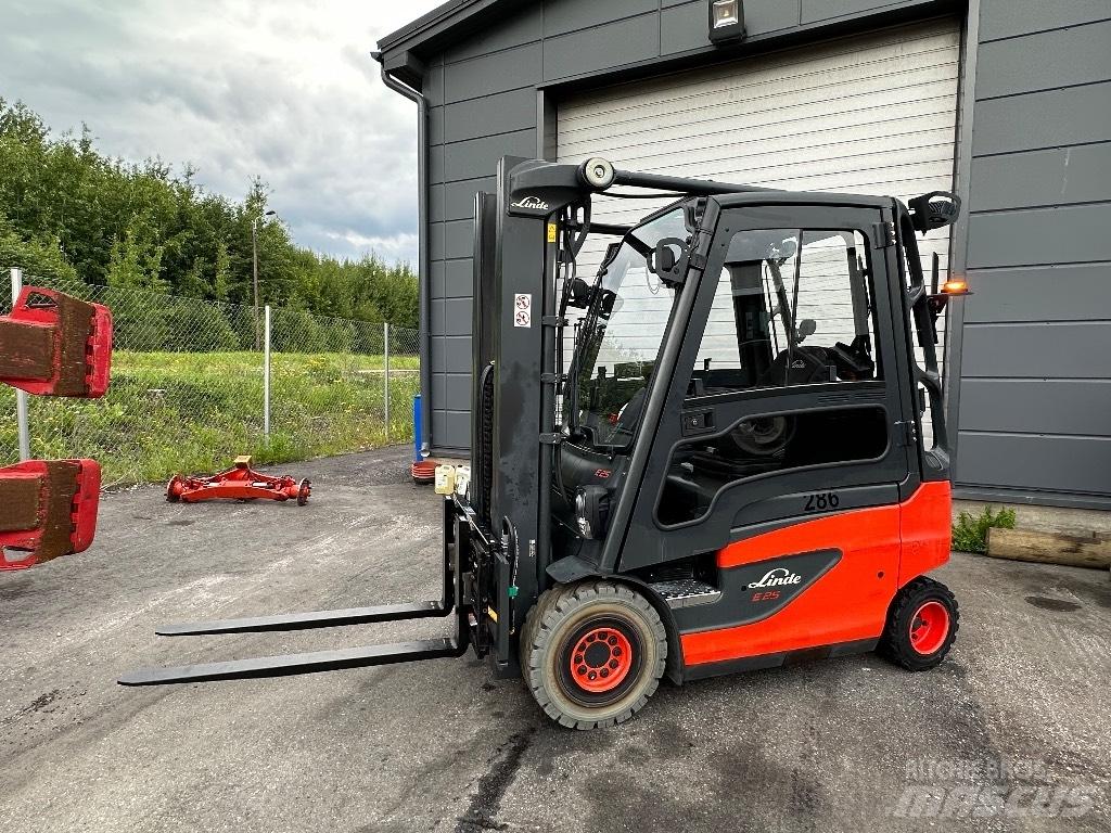 Linde E 25 -01 Akumulátorové vozíky